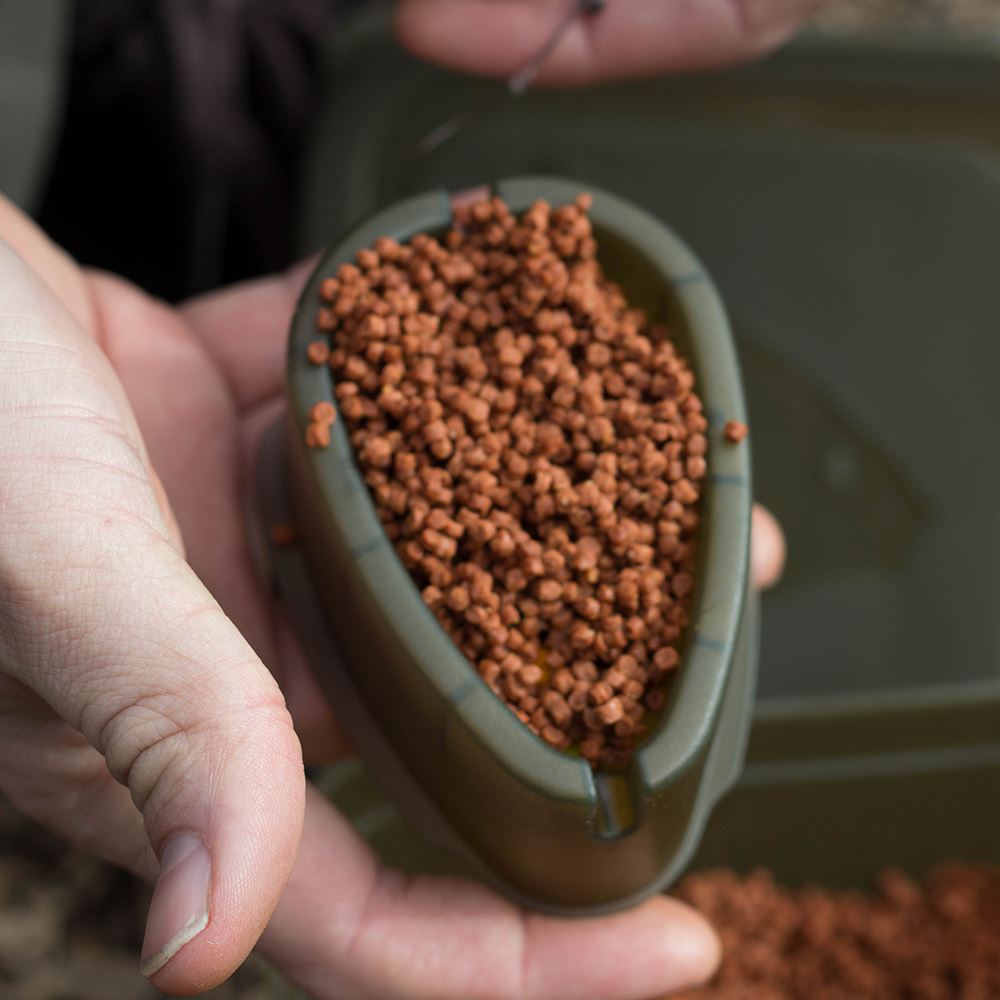 Avid Carp Method Feeder