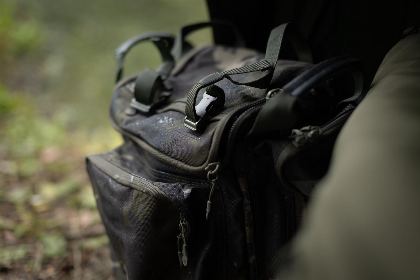 Korda Compac Rucksack 30 Dark Kamo