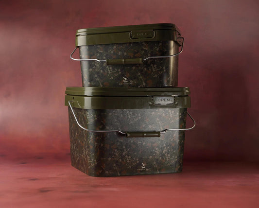 One More Cast Splash Camo Bucket