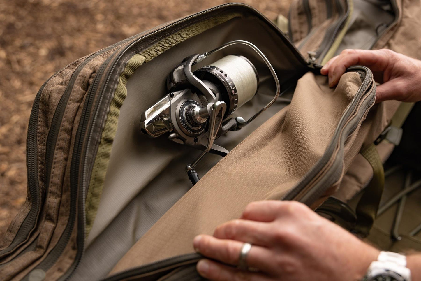 Fourre-tout Korda Compac 5 cannes à diviser 13 pieds 