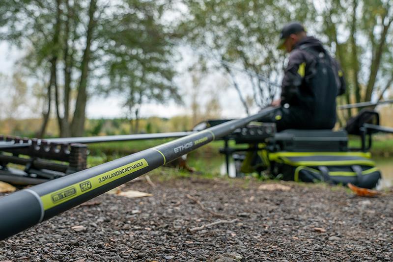 Matrix Ethos XR-Power 3.5m Landing Net Handle