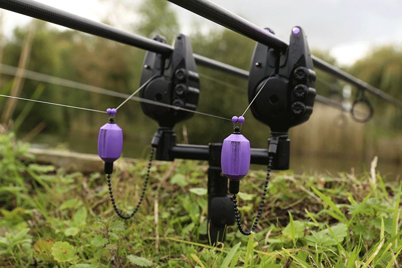 Fox Black Label Dumpy Bobbins - Blue